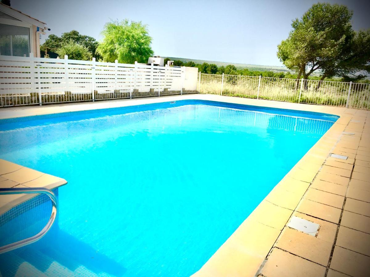 De La Clape A La Mer Mon Petit Pavillon Labellise - F2- Piscine Commune - Wifi Gratuit- Parking Prive - Arrivee Autonome - 800 M Plage - Grande Terrasse Abritee Vent - Saint-Pierre-la-Mer  Zewnętrze zdjęcie